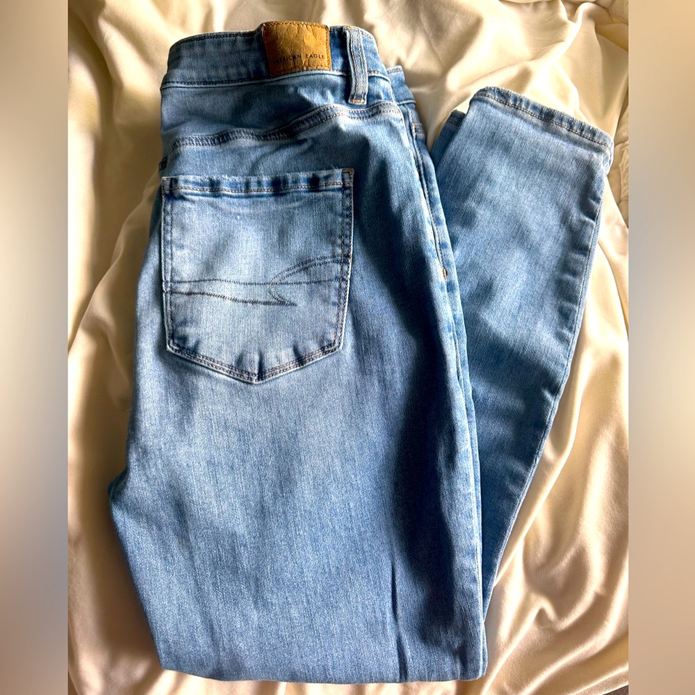 American Eagle High Rise Jegging